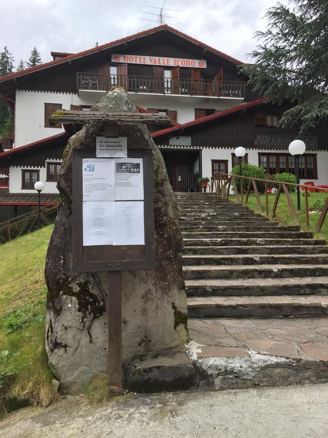 Hotel Valled'Oro Borno Exterior foto